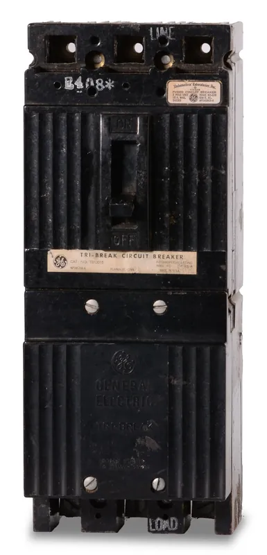 ABB / General Electric TB13015 - 15A 3 Pole Molded Case Circuit Breaker Secure Checkout
