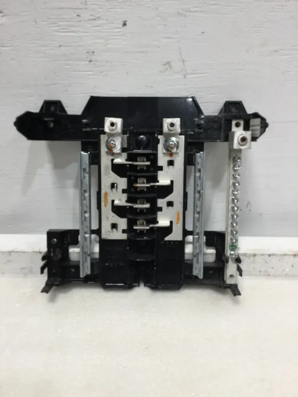 General Electric Guts TLM812RCU2P Single Phase 3 Wire 125A 8/16 Spaces 120/240v Don't Miss Out