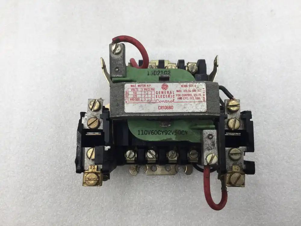GE General Electric CR106B0 3 Pole 110-550 VAC 1-5 HP Contactor with 110 VAC Coil Deal