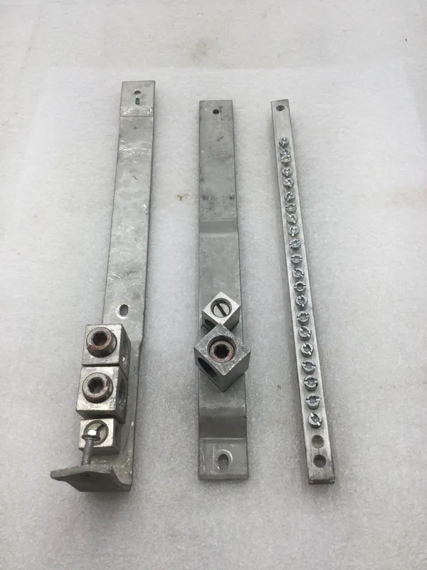Bargain GE General Electric TSMR815CSFLFMG Ground and Neutral Bar Kit