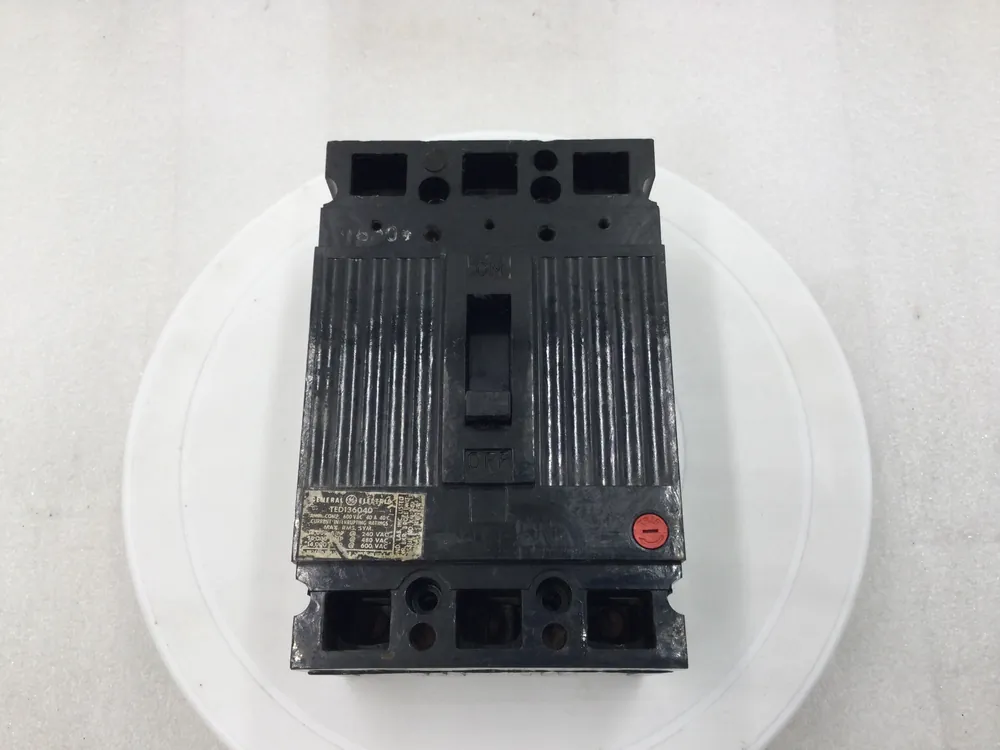New Arrival GE/General Electric TED136040 40 Amp 3 Pole 600V Circuit Breaker