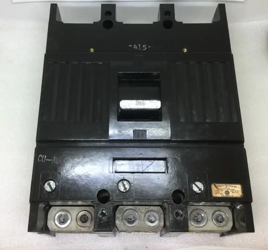 GE/General Electric TJJ436300 300 Amp 3 Pole 600V Molded Case Circuit Breaker Hot Deal