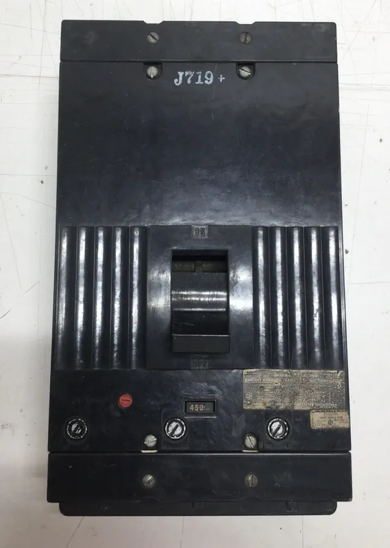 GE TKM836F000 800 Amp 3 Pole 600V Circuit Breaker w/450 Amp Trip Brand New