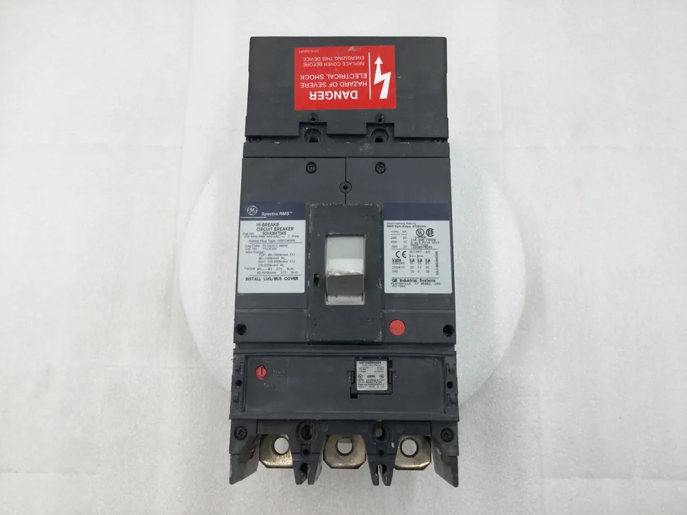 GE SGHA36AT0400 400 Amp 3 Pole 600V Breaker w/400 Amp Trip - Cosmetic Flaw Deal