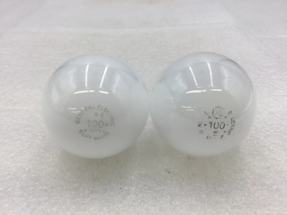 General Electric 100 Watt 120V Soft White Light Bulb Discount