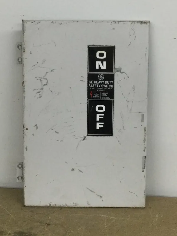Next Day Delivery GE General Electric TH3361 Hinged Safety Switch Cover/Door Only 12 5/8" x 8 3/8"
